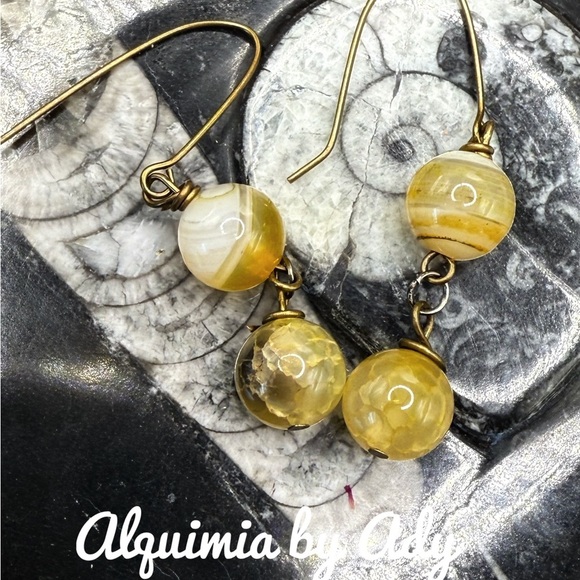 Honey agate Bead Earrings with Brass Hooks agate - Picture 1 of 1